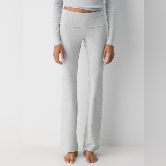 Aritzia Pants - TNA Light Gray Leggings